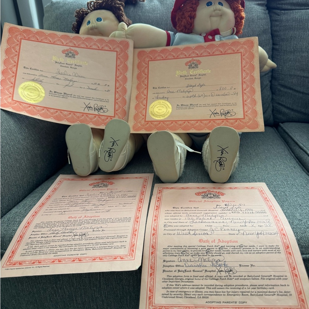 Cabbage Patch Kids Dolls with Birth Certificates